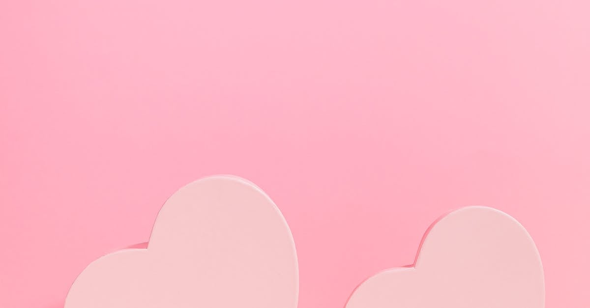 Can I link my Aadhaar to mobile online?